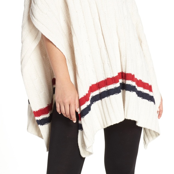 UGG Weslynn Poncho Sweater - Picture 6 of 6